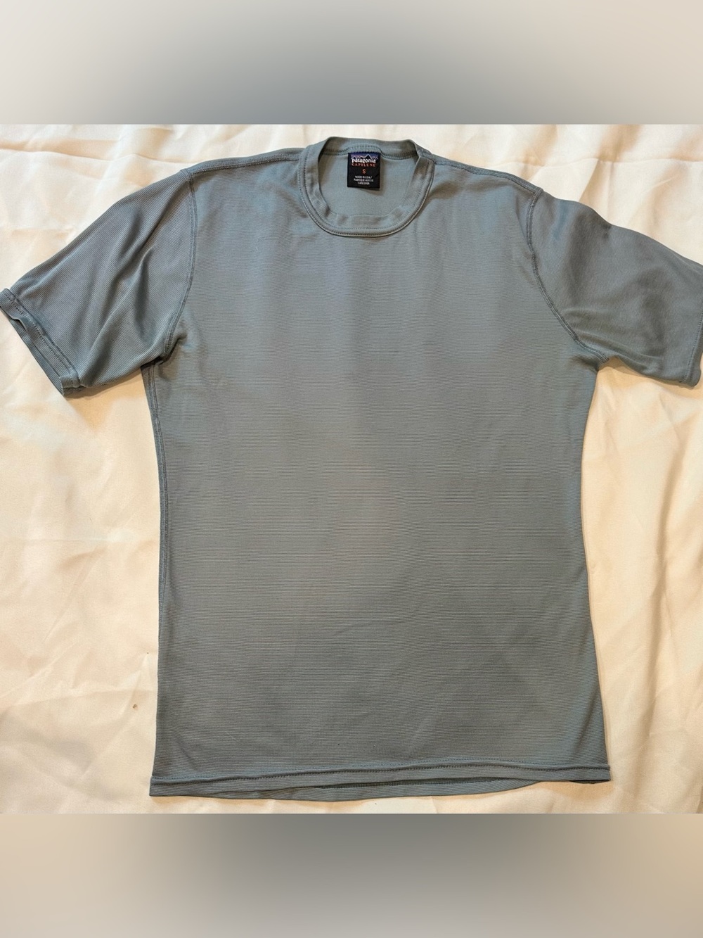 Patagonia Men’s Large Capilene Base Layer Short-Sleeve T-Shirt